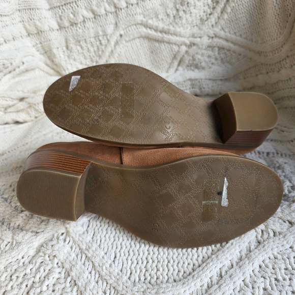 NEW Vionic Women's Shyanne Leather Suede Side Zip Ankle Booties Size 10 Brown - Picture 11 of 11